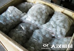 <b>彈跳球可用于哪些設備中？作用是什么？</b>